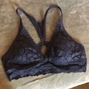 Aerie bralette. size lg.